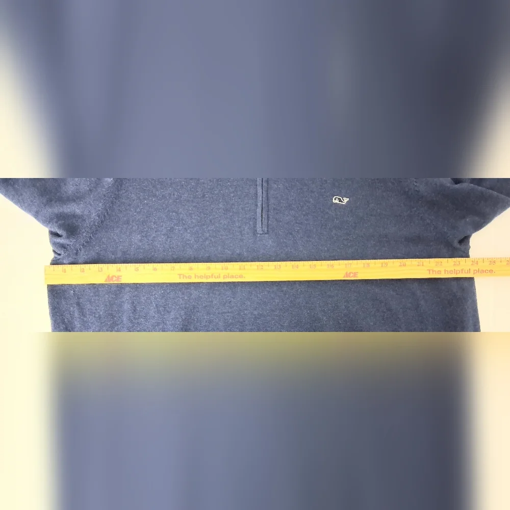 Vineyard Vines stylish navy
